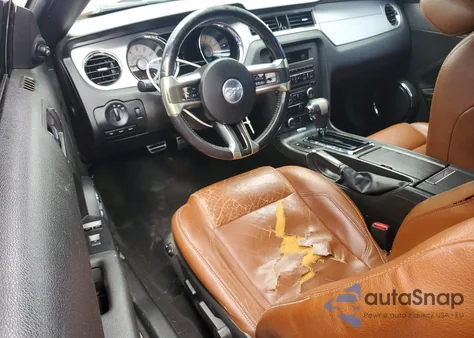 2010 Ford Mustang z USA, uszkodzony, nr VIN 1ZVBP8EN0A5111849